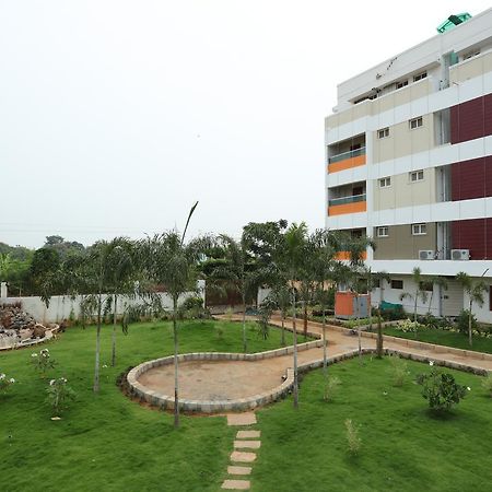 Hotel Green Palace Thanjavur Exterior foto